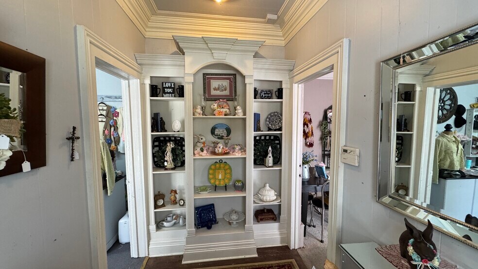 More Photos Of 6720 S Sweetwater Rd, Lithia Springs Office For Sale