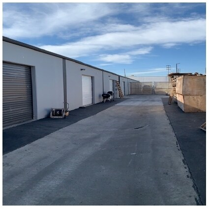 More Photos Of 2401-2413 S Broadway, Santa Ana Manufacturing For Sale