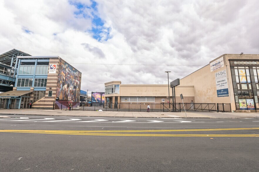 More Photos Of 1809 E Allegheny Ave, Philadelphia Drugstore For Lease