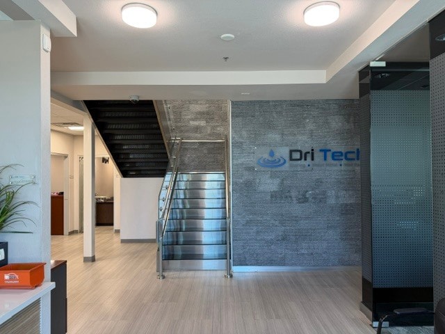 More Photos Of 5340 W Robindale Rd, Las Vegas Warehouse For Sale