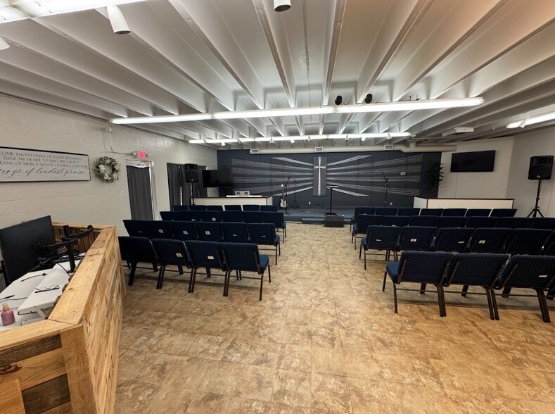 More Photos Of 5109-5115 Cosner Dr, Corpus Christi Office For Lease