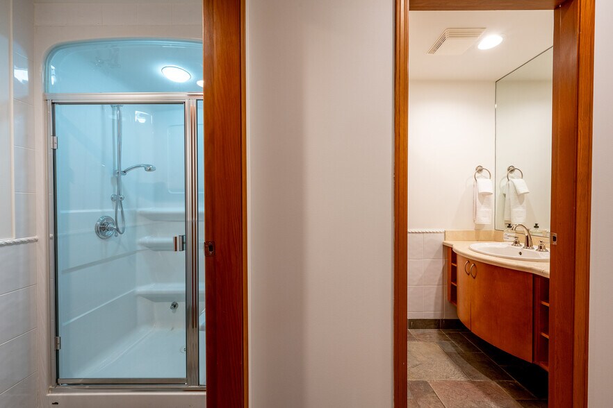 More Photos Of 3012 Alpine Cres, Whistler Hospitality For Sale