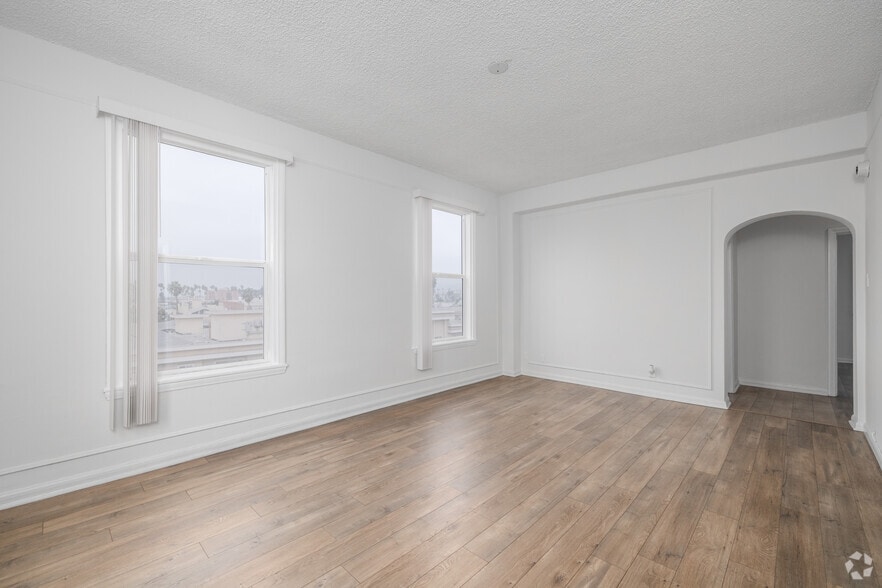 More Photos Of 3333 W 4th St, Los Angeles Apartments For Sale