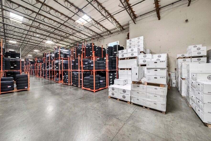 More Photos Of 13875 Live Oak Ave, Irwindale Warehouse For Sale