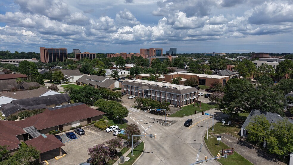 More Photos Of 7423 Picardy Ave, Baton Rouge Medical For Lease