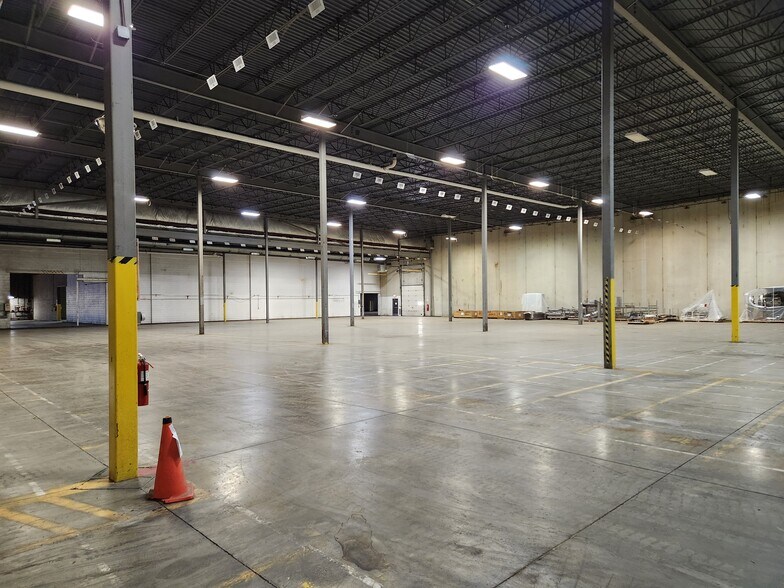 More Photos Of 128 15th St NW, Faribault Food Processing For Lease