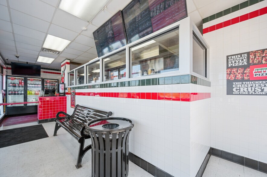 More Photos Of 8826 34 Rd, Cadillac Storefront For Sale