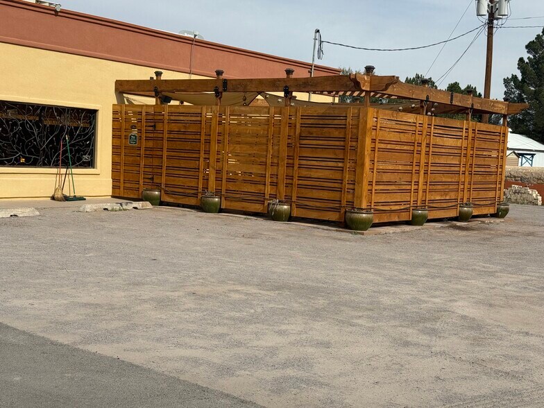 More Photos Of 109 E Corpening Ave, La Mesa Restaurant For Sale