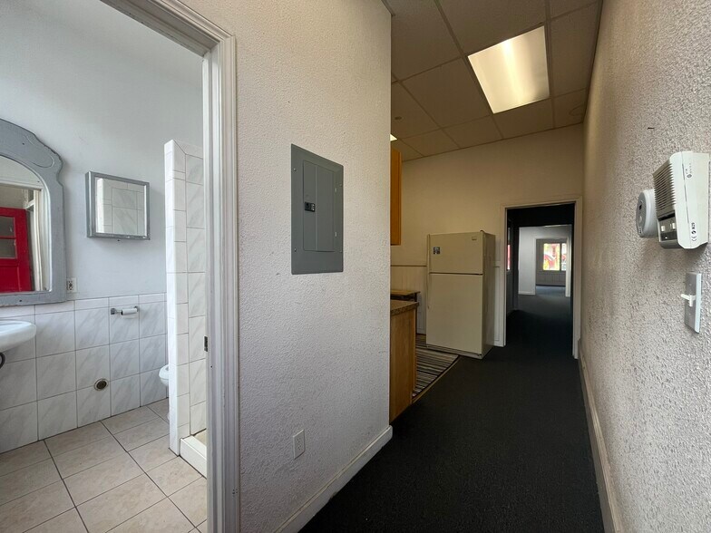 More Photos Of 736-738 Grant Ave, San Francisco Storefront Retail Office For Sale