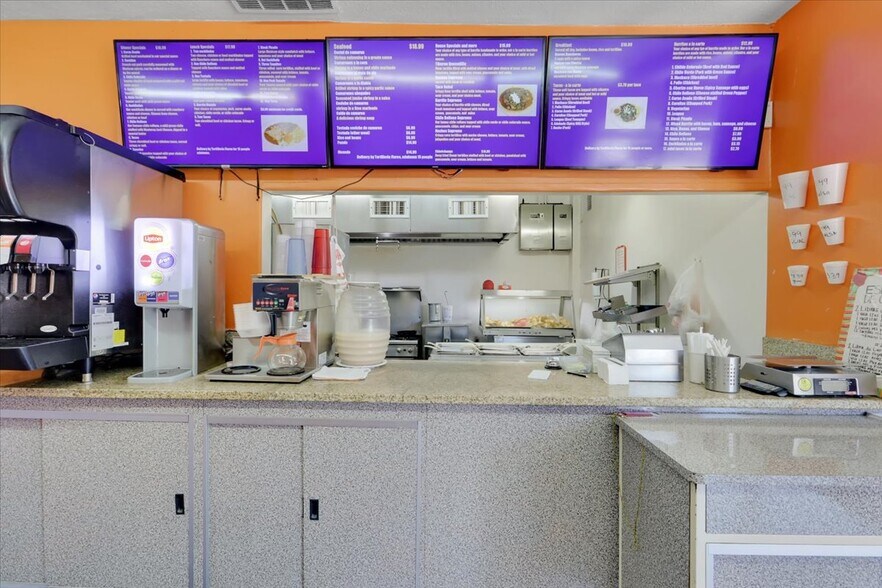 More Photos Of 120 Percy Ave, Yuba City Restaurant For Lease