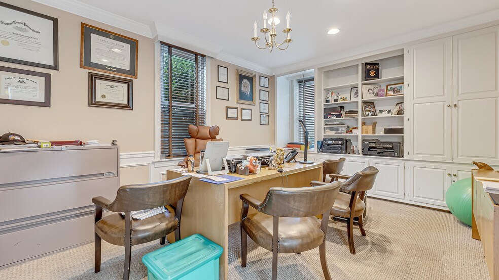 More Photos Of 207 W Broad St, Bethlehem Office For Sale