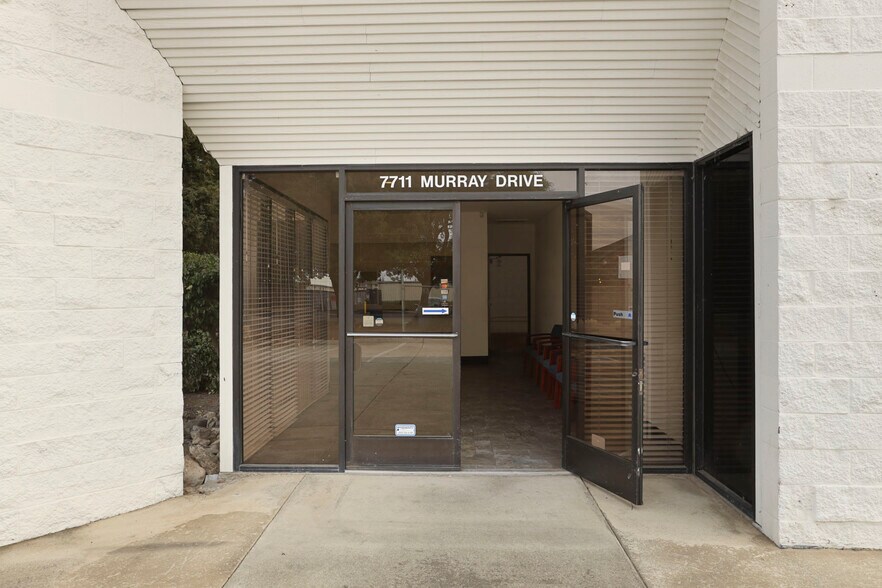 More Photos Of 7711 Murray Dr, Stockton Flex For Sale
