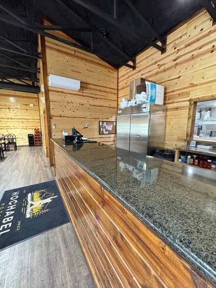 More Photos Of 500 SE Lincoln Rd, Idabel Hotel For Sale