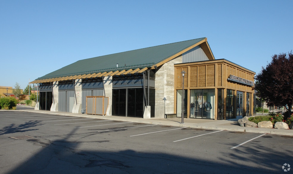 More Photos Of 425 SW Powerhouse Dr, Bend Unknown For Lease