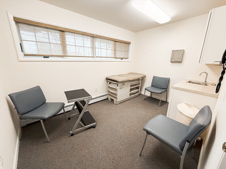 More Photos Of 108 Kings Hwy S, Cherry Hill Office For Lease