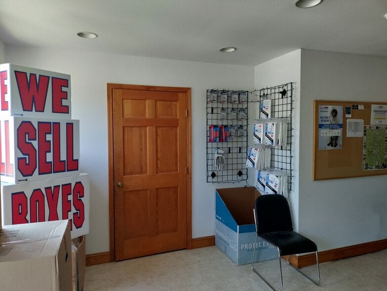 More Photos Of 6814 Lower York Rd, New Hope Self Storage For Sale
