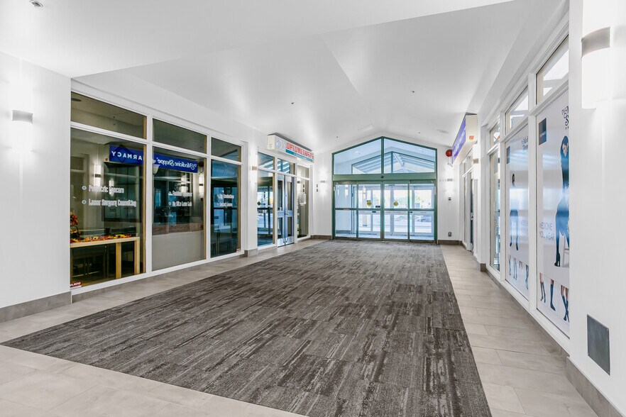 More Photos Of 11910 111th Ave NW, Edmonton Medical For Lease