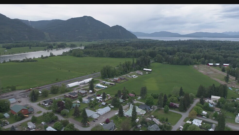 Primary Photo Of 118 4th ave, Clark Fork Supermarket For Sale