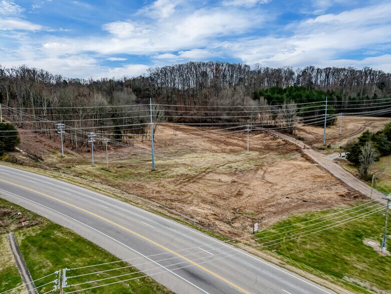 More Photos Of 600 N Watt Rd, Knoxville Land For Sale