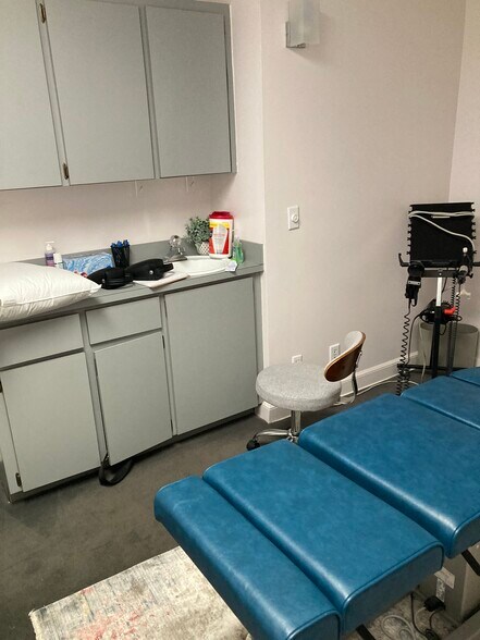 More Photos Of 1840 Forest Hill Blvd, West Palm Beach Medical For Sale