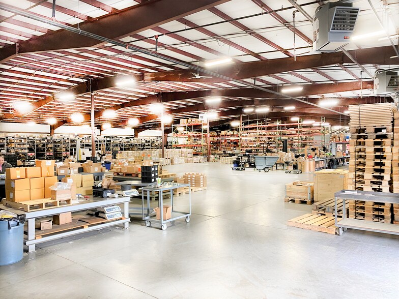 More Photos Of 3845 Thirlane Rd NW, Roanoke Warehouse For Sale