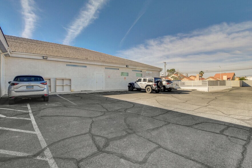 More Photos Of 5240 W Charleston Blvd, Las Vegas Storefront Retail Office For Sale