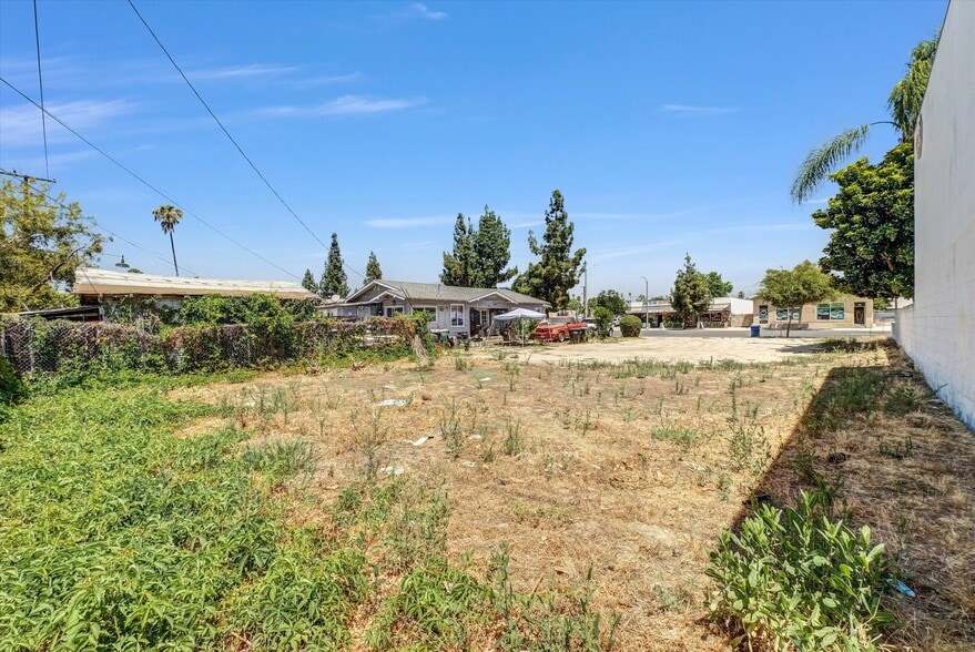 More Photos Of 968 E Mission Blvd, Pomona Land For Sale