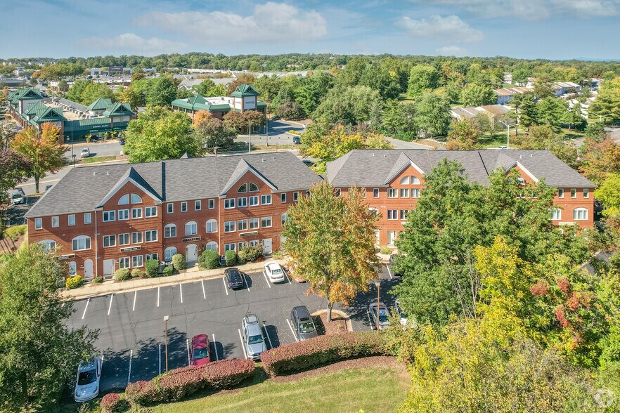 More Photos Of 297-299 Herndon Pky, Herndon Medical For Lease