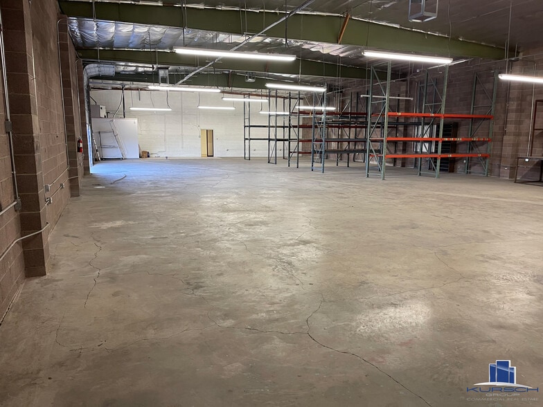 More Photos Of 550 Victor Ave, Barstow Warehouse For Lease