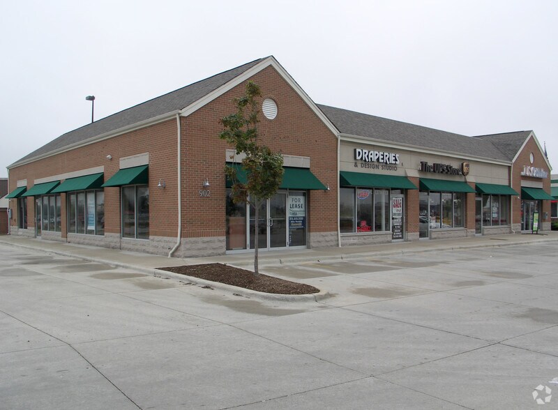 1955-2039 Lincoln Hwy, Saint Charles, IL 60174 For Lease Cityfeet.com