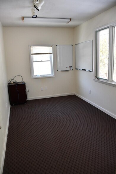 More Photos Of 107 Corona Ave, Groton Warehouse For Sale