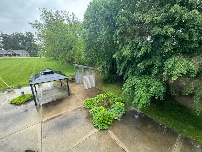 More Photos Of 725 Gibralter St, Norfolk Flex For Sale