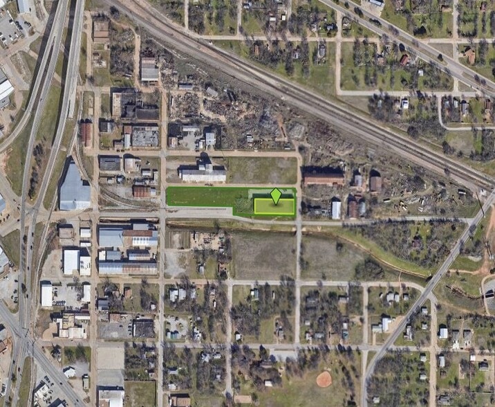 More Photos Of 406 Oak St, Wichita Falls Warehouse For Lease