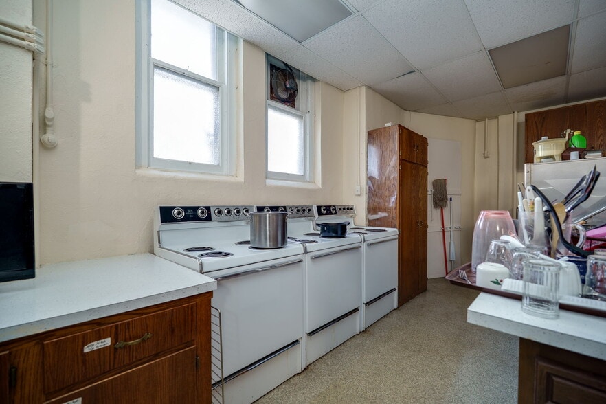 More Photos Of 531 W Ash St, Piqua Religious Facility For Sale