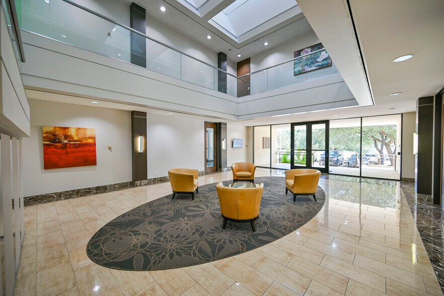 More Photos Of 100 Decker Ct, Irving Office For Lease