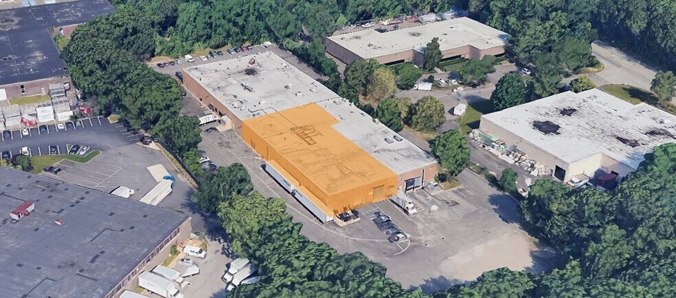 Primary Photo Of 50 Constance Ct, Hauppauge Warehouse For Lease