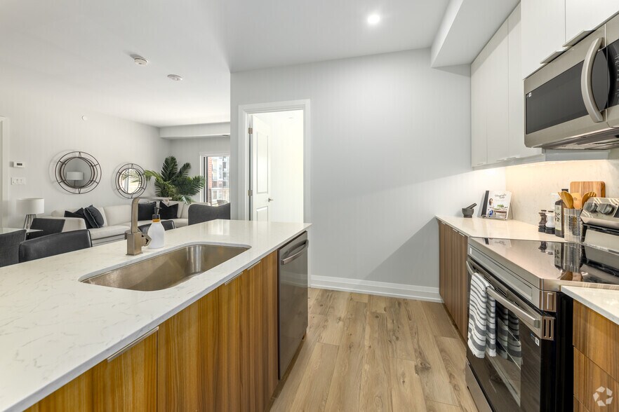 More Photos Of 80-100 Starwood Dr, Guelph Apartments For Lease