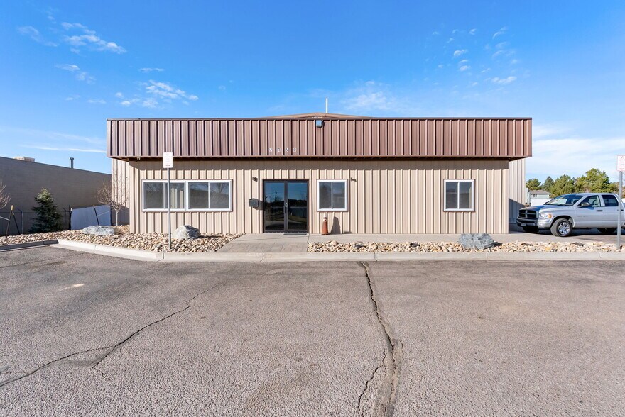More Photos Of 2150 Victor Pl, Colorado Springs Distribution For Sale