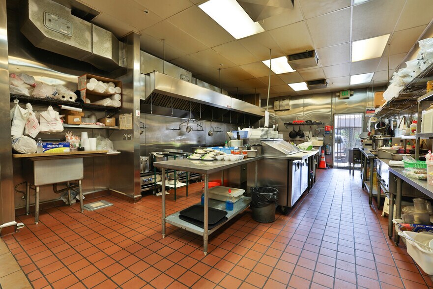 More Photos Of 2050 Concourse Dr, San Jose Research And Development For Sale