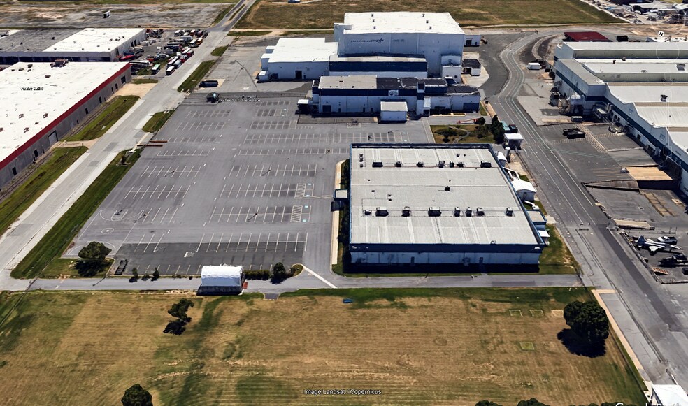 More Photos Of 103 Chesapeake Park Plz, Middle River Unknown For Lease