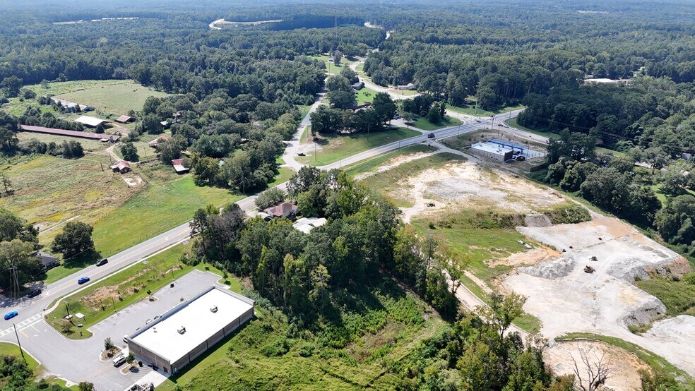 More Photos Of 13790 Veterans Memorial Hwy, Winston Office Residential For Sale