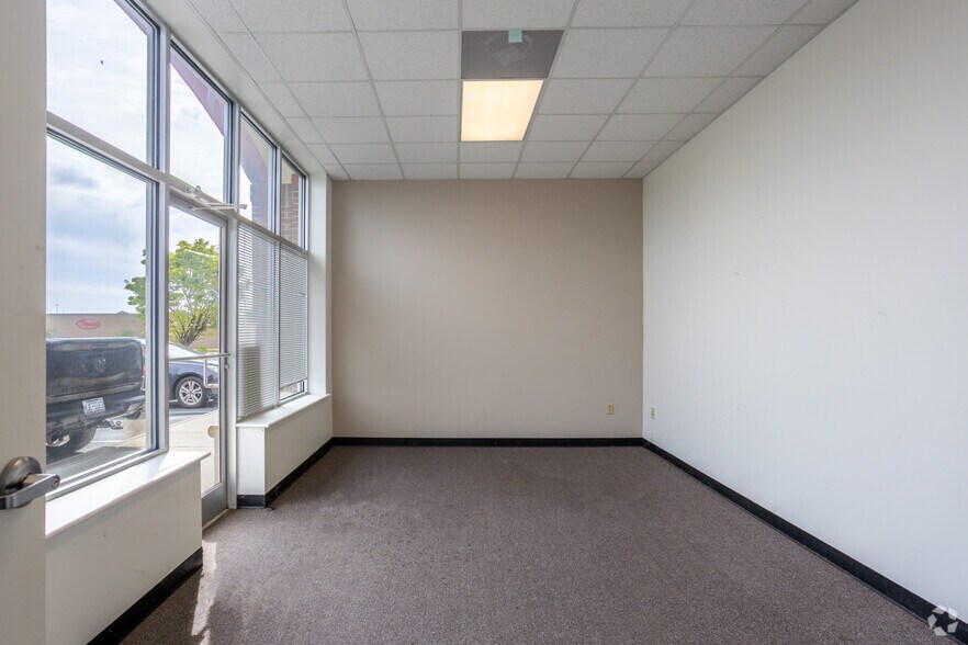 More Photos Of 2160 Commerce Dr, Monroe Storefront Retail Office For Lease