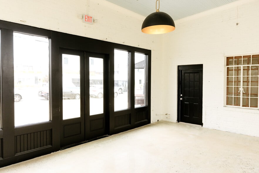 More Photos Of 609 2nd, Macon-Bibb General Retail For Lease