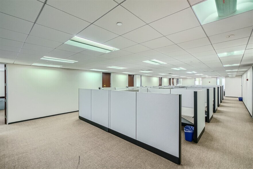 More Photos Of 1310 Rankin Rd, Houston Office For Lease