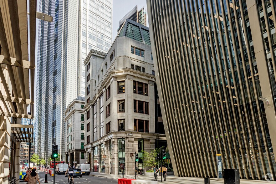 Primary Photo Of 63 St Mary Axe, London Coworking Space