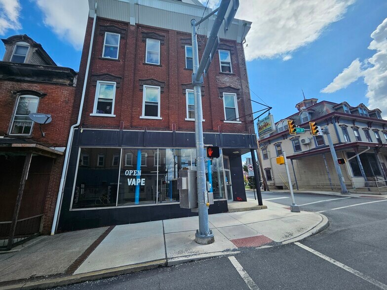 More Photos Of 232 E Church St, Slatington Apartments For Lease