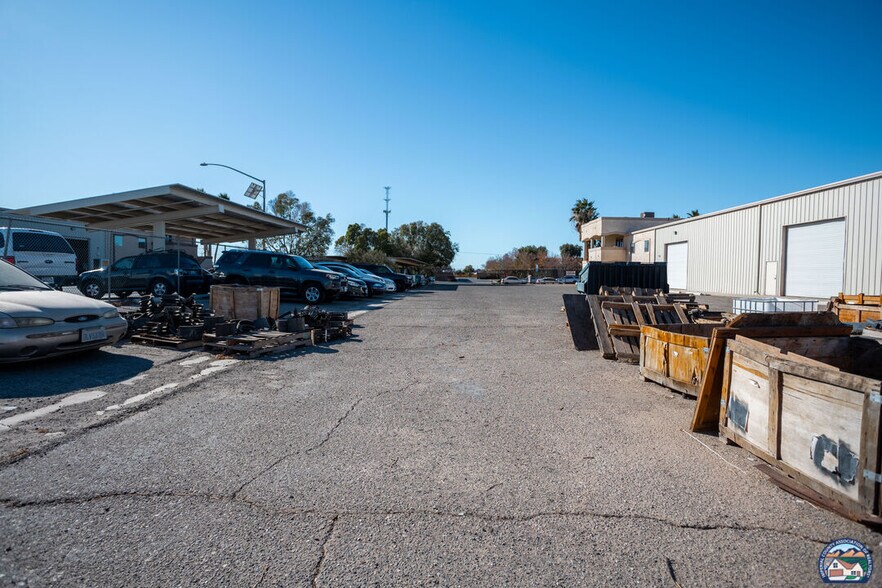 More Photos Of 1103 Industry Way, El Centro Warehouse For Sale