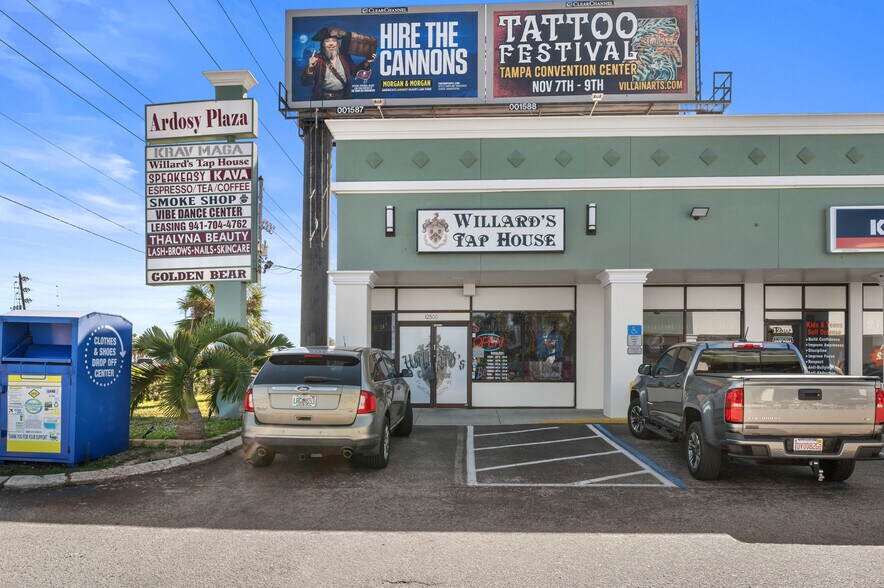 More Photos Of 12500 Starkey Rd, Largo Unknown For Lease