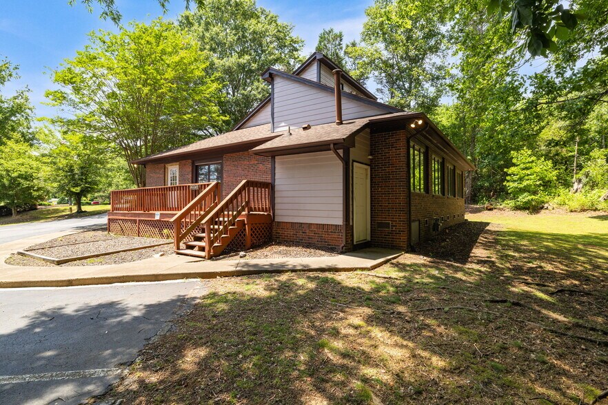 More Photos Of 114 S Park Ter, Eden Medical For Sale