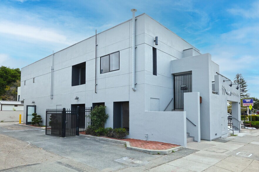 More Photos Of 2421 Encinal Ave, Alameda Medical For Lease